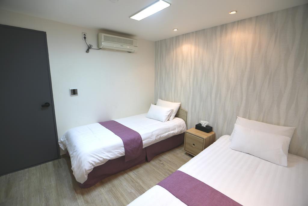 Must Stay Hotel Myeongdong Seoul Exterior foto